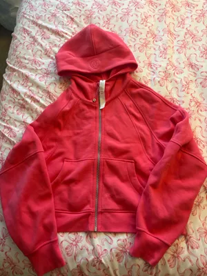 Lululemon scuba  thumbnail 1