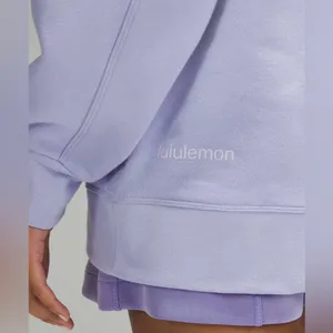 Lululemon NWT Perfectly Oversized Crewneck Sweatshirt Lilac Smoke Size 6 graphic thumbnail 2