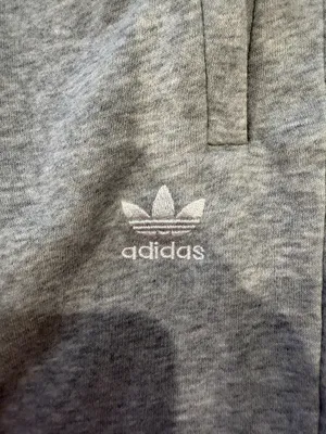 Adidas Gray Sweatpants thumbnail 2