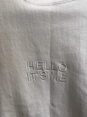 Adele Hello It's Me Crewneck Sweatshirt Official Concert Merch Bone White Medium thumbnail 5