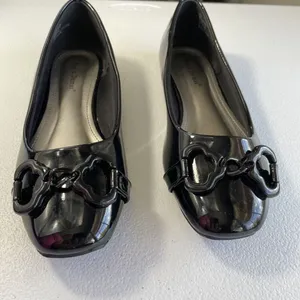 Pierre Dumas Women's Moni 66 Black Faux Patent Flats Slip-On Shoes Size 8M thumbnail 2