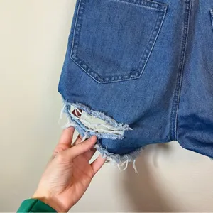 ✨ Princess Polly‎ Women’s Distressed Denim Shorts 2 thumbnail 5