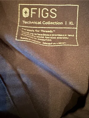 FIGS Technical Collection Black Scrub Set Women's XL EUC V-Neck Straight Leg thumbnail 6