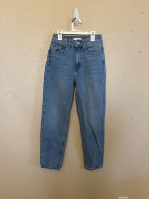 H&M blue straight leg jeans thumbnail 2
