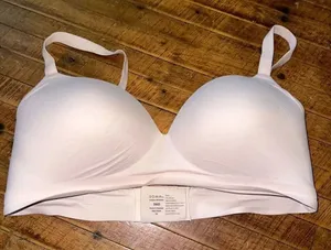 Soma nude Enbliss wireless jersey knit 38D comfortable bra thumbnail 1
