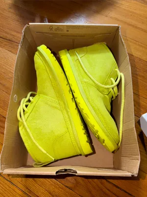 UGG Bright Yellow Suede Lace-Up Ankle Boots thumbnail 9