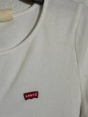 Levi's Women's Ribbed Minimalist White Perfect Crewneck Short-Sleeve Tee size S‎ thumbnail 5