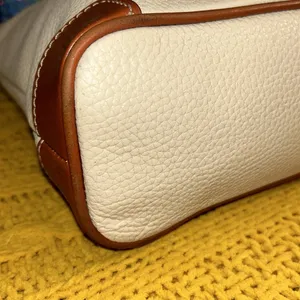 Dooney & Bourke Vintage Beige Pebbled Leather Crossbody thumbnail 8