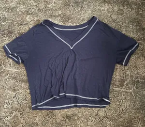 Shein Top Crop thumbnail 1