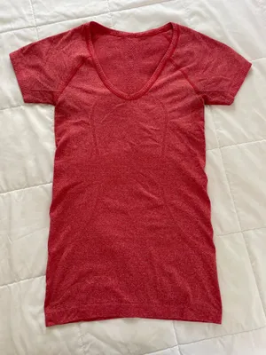 Lululemon Swiftly Tech Short Sleeve thumbnail 3