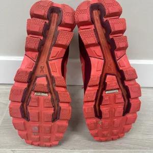 On Cloud CLOUDVENTURE TRAIL SHOES WOMEN'S 11 CORAL MULBERRY EU 43 thumbnail 8