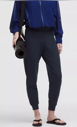 Lululemon Women’s Dark True Navy High Rise Align Joggers US 10 Short 26” thumbnail 1