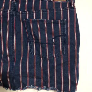 American Eagle Blue/Red Striped Super Stretch Hi Rise‎ Mini Denim Skirt size 14 thumbnail 6