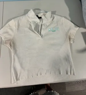 Forever 21 Women's White Waffle Knit Malibu California Graphic Polo Top Size S thumbnail 1