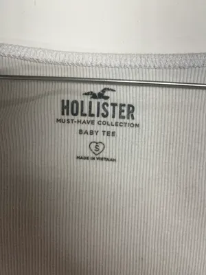 Hollister Shirt thumbnail 3
