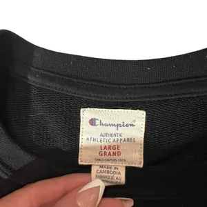 Champion Sweatshirt Womens‎ Size Large Black Crewneck Pullover Fleece Logo thumbnail 3