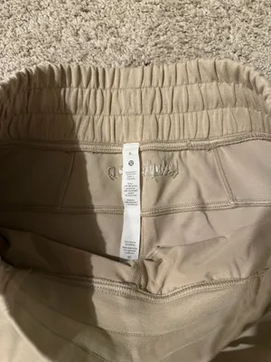 Lululemon Shorts thumbnail 2