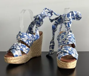 H&M Elegant Blue Patterned‎ Wedge Sandals Sz 37/6.5 thumbnail 1