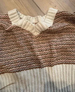 Pink republic cropped sweater woman’s thumbnail 1
