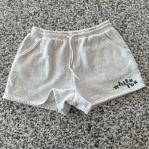 WHITE FOX Limited Edition 4th Edition Lounge Sweat Shorts in Smoke Grey Sz. M thumbnail 5