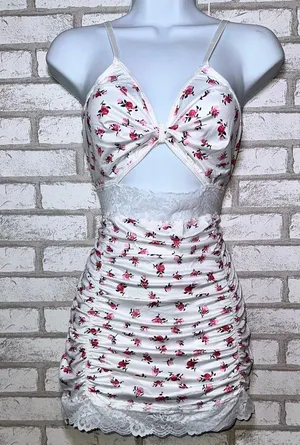 Floral cami dress lingerie thumbnail 1