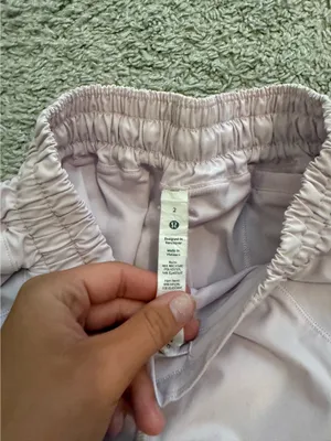 Lululemon Hot Hot Shorts thumbnail 3