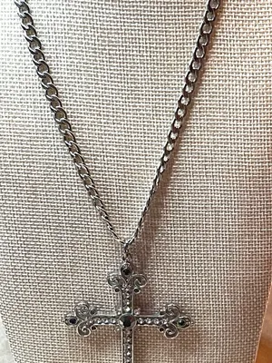 Goth Rhinestone Cross Curb Chain Necklace Silver thumbnail 3