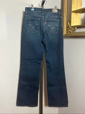 Levi's Size 6 Bootcut 512 Perfectly Slimming Straight Leg Jeans thumbnail 2