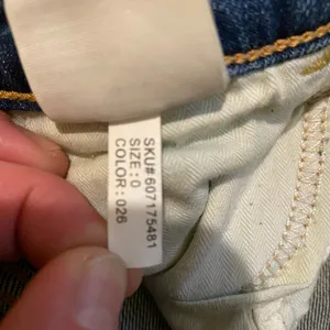 Abercrombie & Fitch Distressed Womens jeans size 0 / W25 thumbnail 14