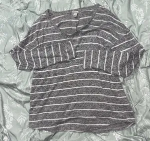 Long sleeve shirt  thumbnail 1