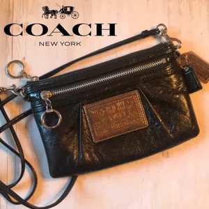 Coach Signature Poppy Black Patent Leather Clutch Hand Bag Purse thumbnail 1