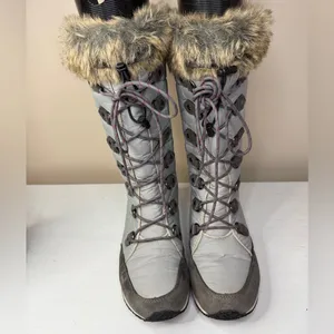 L.L. Bean Carrabassett Lace Winter Boots Sz 7.5 thumbnail 2
