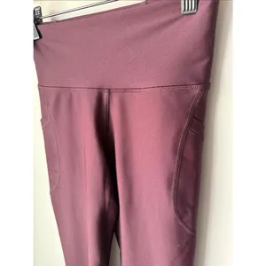 Old Navy PowerSoft High-Rise Go-Dry Leggings Burgundy Side Pocket Athletic Pants thumbnail 3