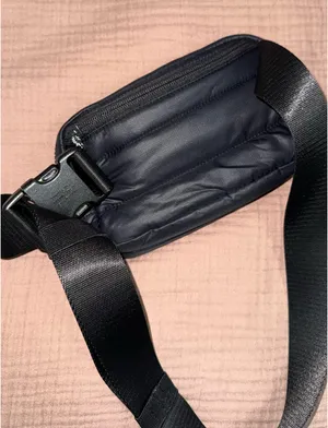 Lululemon Puffer Belt Bag thumbnail 2