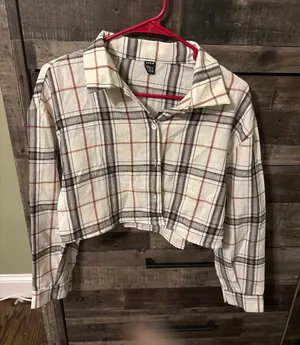 SHEIN Cream Plaid Cropped Button-Down Shirt with Black & Brown Stripes thumbnail 1