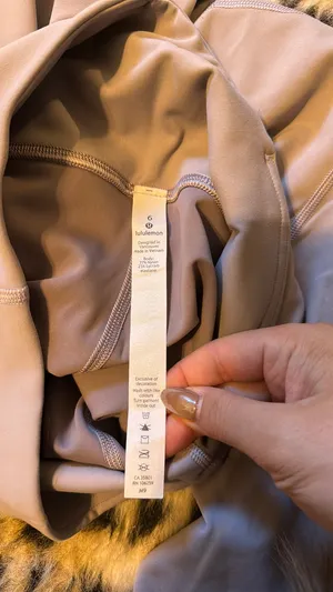 Lululemon Leggings thumbnail 2