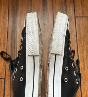 Converse Women’s Black Low Top Sneakers thumbnail 3