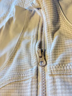 Lululemon Define Jacket thumbnail 3