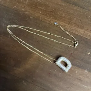 Gold tone puffy pave initial letter D pendant necklace thumbnail 4