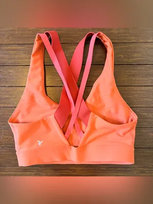 Old Navy Medium-Support PowerSoft Strappy Sports Bra in Coral Pink six XS thumbnail 2