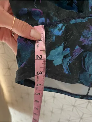 Lululemon High Rise Speed Short Floral thumbnail 2