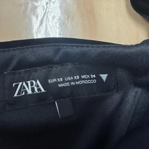 Zara Black Velvet Bow Shoulder Mini Dress Square Neck 9763/072/800 XS Holiday thumbnail 7