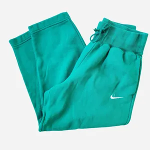 Nike green baggy sweatpants - size medium thumbnail 5