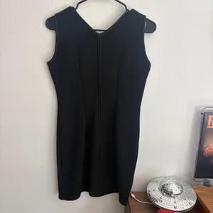 Vintage Grace USA Black Bodycon Mini Dress Satin Ribbon Bow Accent‎ M thumbnail 8