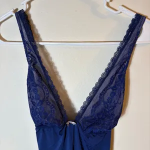 Victoria's Secret Navy‎ Blue Lace Trim Cami Slip Dress S/P thumbnail 2