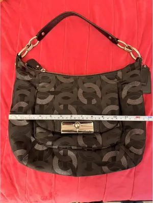 Vintage Shimmery Black Coach Kristin Op Art Chainlink Hobo Bag 2011 thumbnail 6