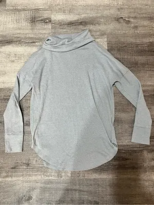 MAEVE BY ANTHROPOLOGIE Ainsley Thermal Turtleneck Sweater In Grey thumbnail 2