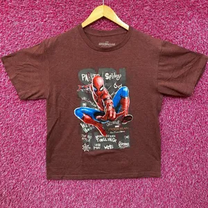 Marvel Spider-Man Far From Home Graphic Design T-Shirt XL thumbnail 1