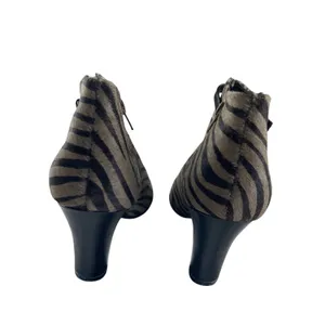 Aerosoles Patrole Car Zebra Print‎ Calf Hair Ankle Boots Womens 9M Brown Black thumbnail 4