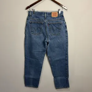 Levis 550 Classic Relaxed Vintage Jeans Inseam 27 Size 10S thumbnail 3